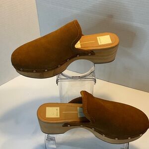 Dolce Vita Tan Suede Platform Clogs